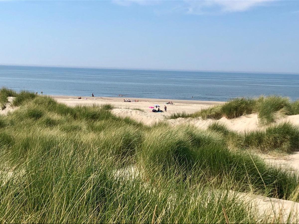 Vakantiehuis Achter De Duinen กัสตรีกุม ภายนอก รูปภาพ